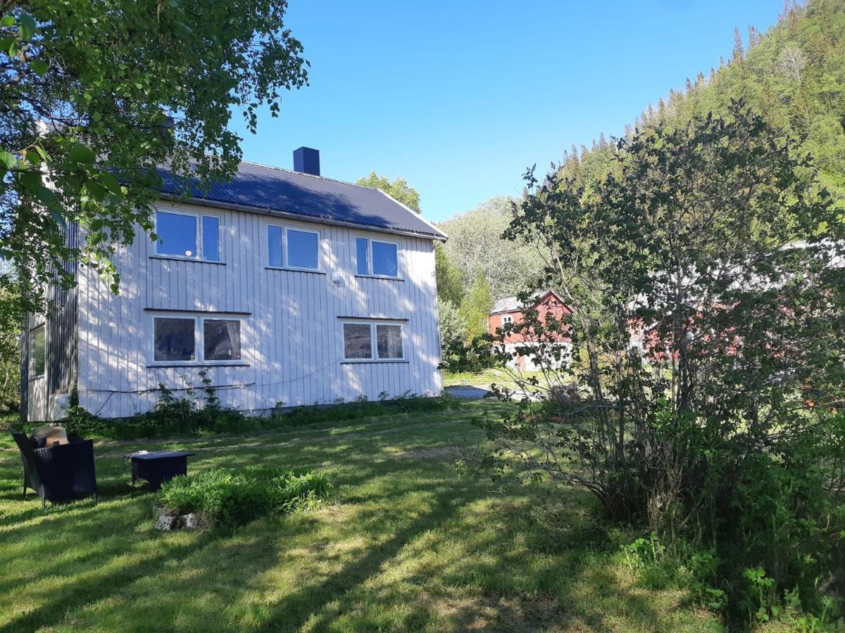 Graceland Norway Foldereid Екстер'єр фото