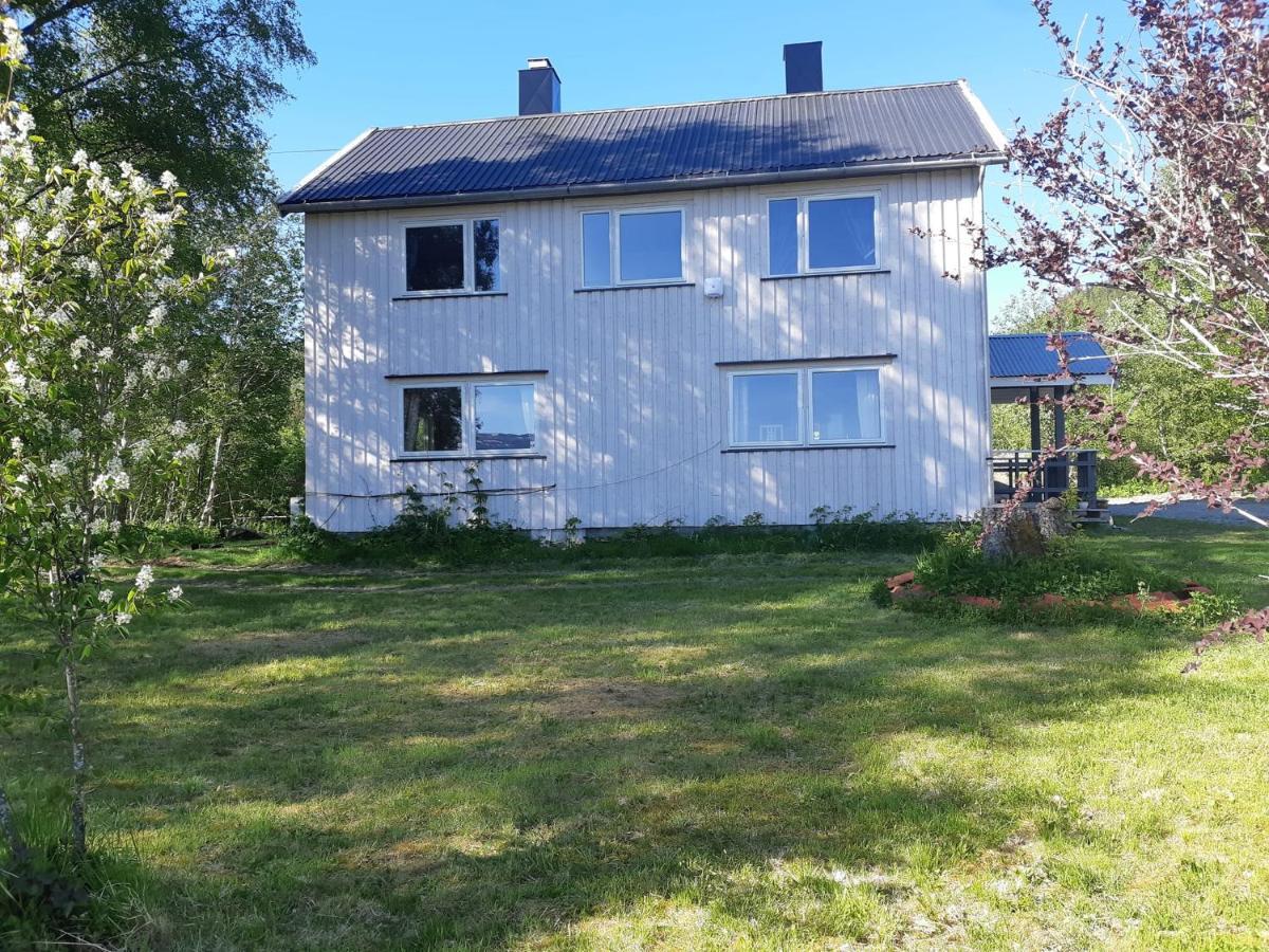 Graceland Norway Foldereid Екстер'єр фото